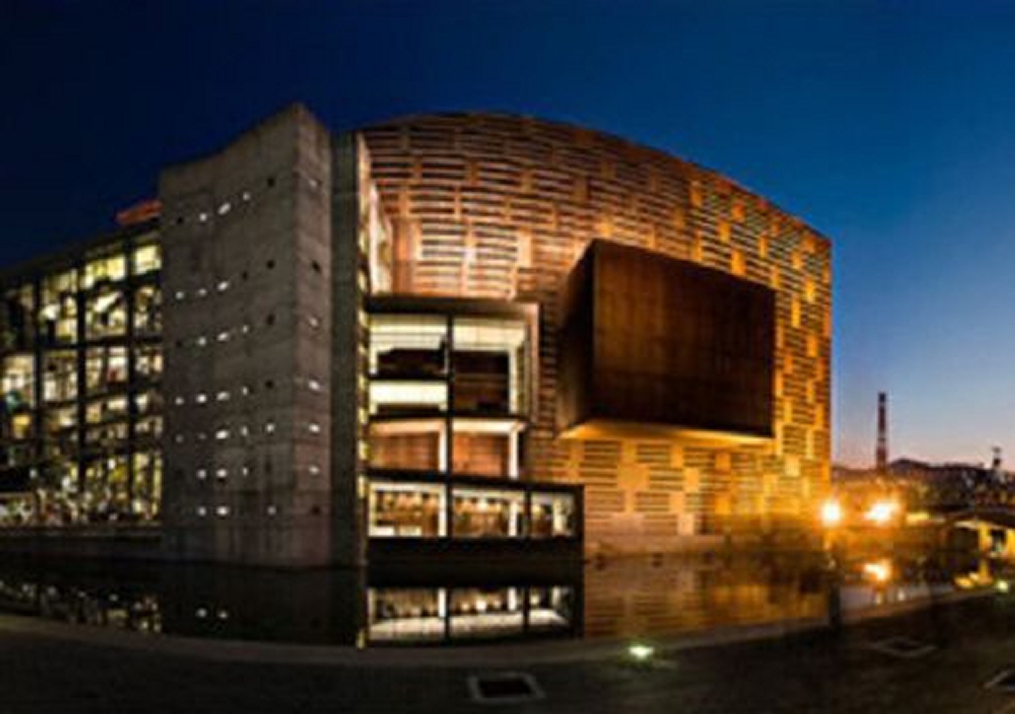 visitar Museo Guggenheim Bilbao, casco histórico y rutas de tapas en Vizcaya